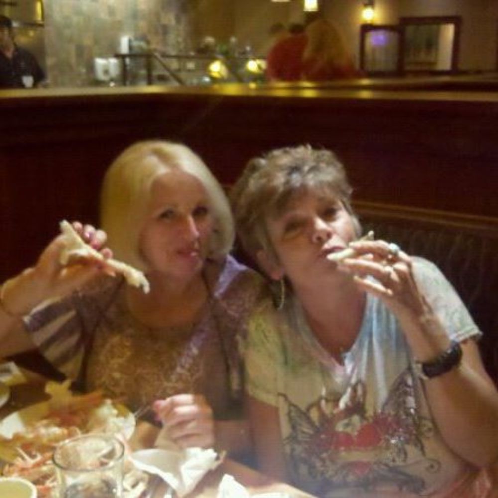 Meet your Posher, Sharon